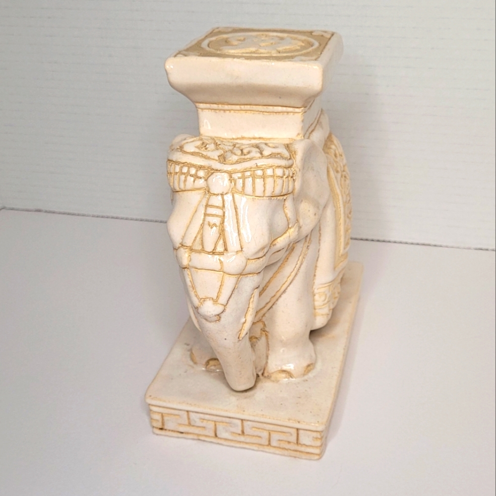 Asian Style Vintage Elephant Stand Statue - Picture 6 of 12